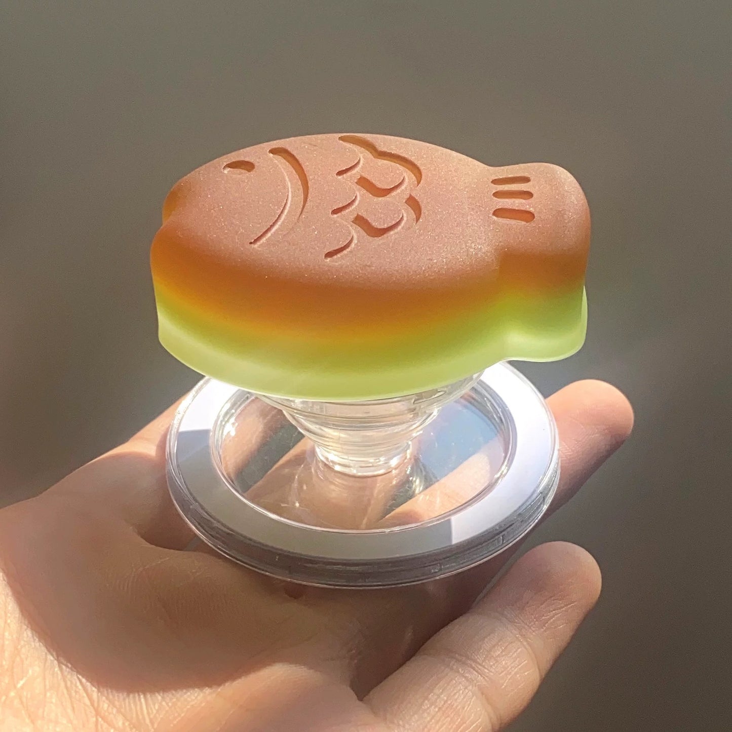 Delicious Tayaki phone holder